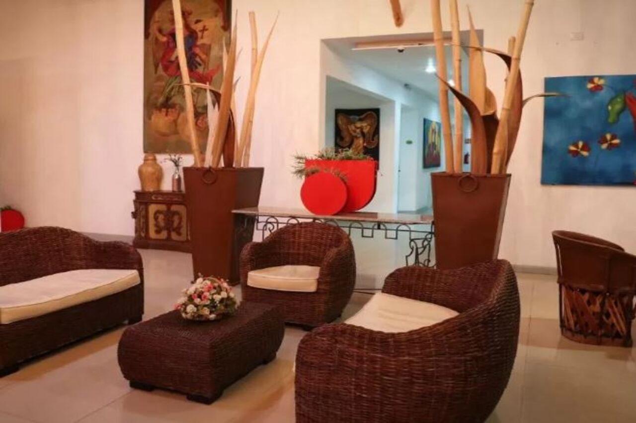 Zar Colima Hotel Bagian luar foto