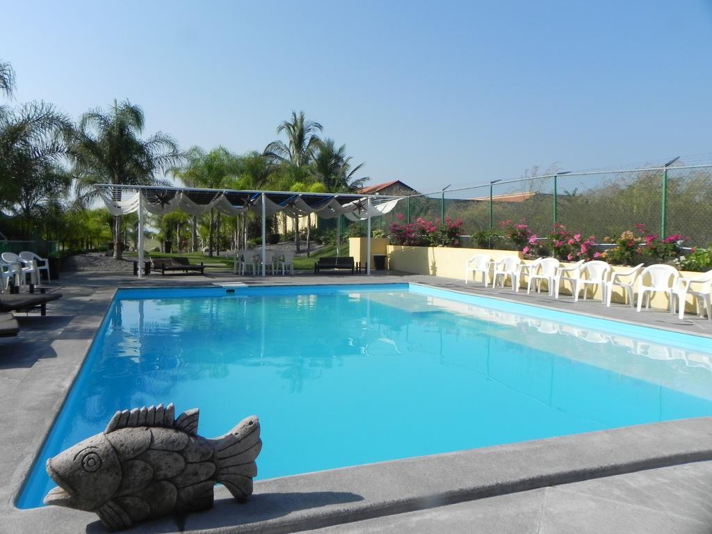 Zar Colima Hotel Bagian luar foto