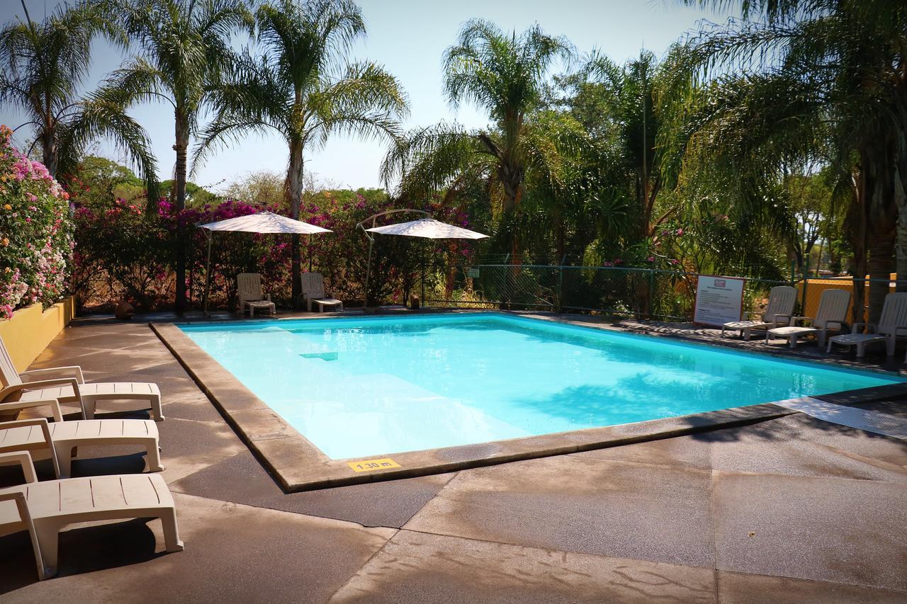 Zar Colima Hotel Bagian luar foto