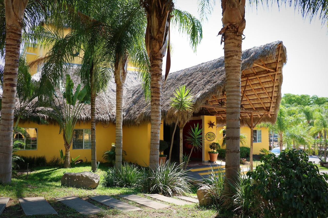 Zar Colima Hotel Bagian luar foto